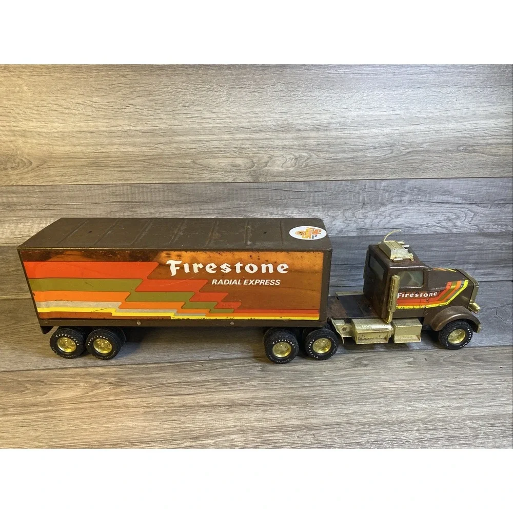 Vtg NYLINT FIRESTONE 18 Wheeler Semi GOLD Radial Express 341-F‎ Pressed Steel